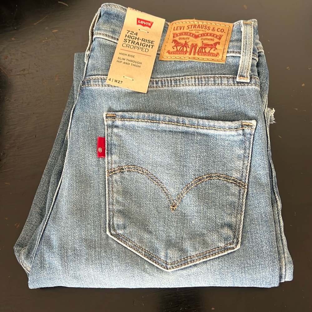 Levi’s 724 High Rise Straight Cropped Jeans NWT